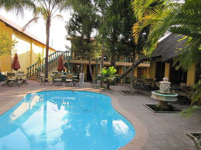 Makalani Hotel Tsumeb Exterior foto